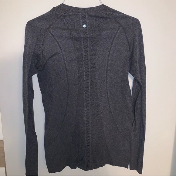 Lululemon Swiftly Tech Long Sleeve Shirt 2.0 - Picture 5 of 9